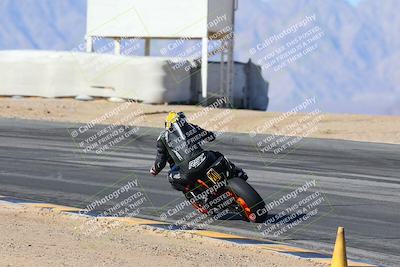 media/Feb-06-2025-Racers Edge (Thu) [[c17ed6f7b1]]/2-B Group/Session 4 End (Turn 10 Backside)/
